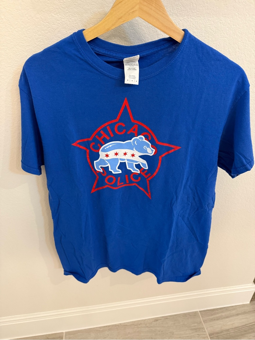 Gildan Royal Blue Unisex Chicago Police Graphic Tee with Red & White Print